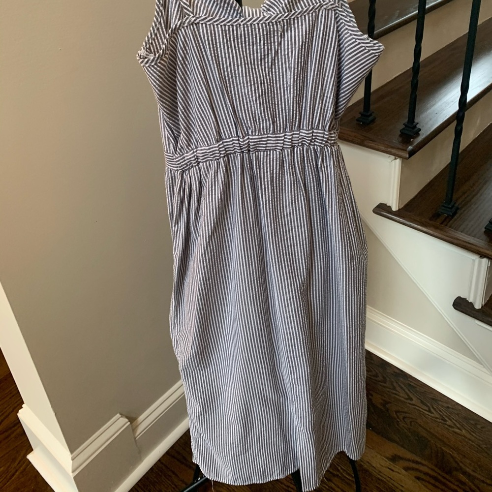 Dress - Picture 2 of 2
